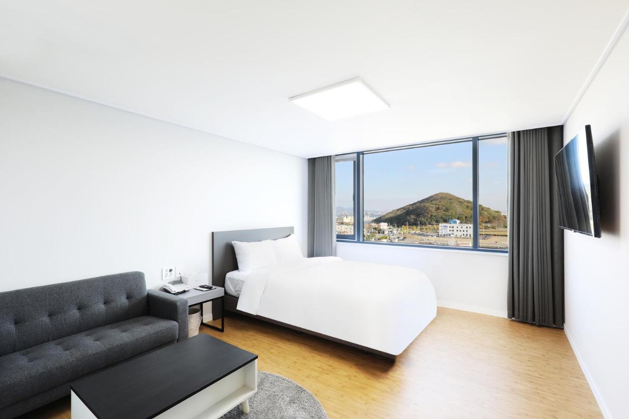 Mokpo Ocean Hotel Exterior photo