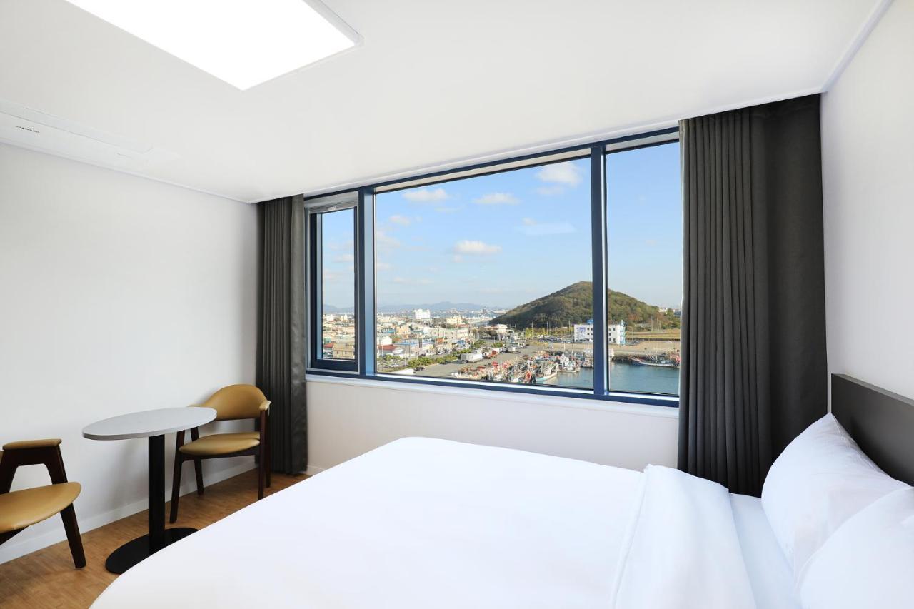Mokpo Ocean Hotel Exterior photo