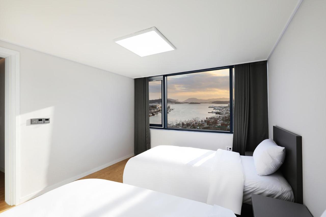 Mokpo Ocean Hotel Exterior photo